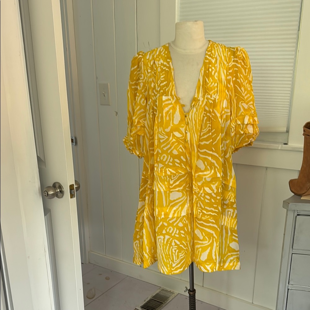 HUNTER BELL Yellow and White Mini Dress